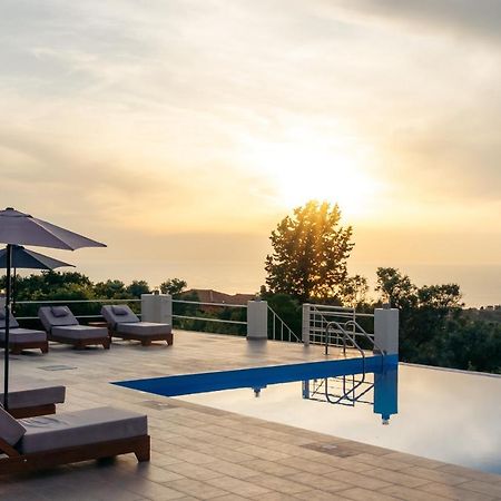Villa Erato Tsoukaládhes Buitenkant foto