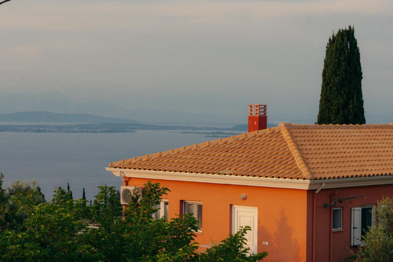 Villa Erato Tsoukaládhes Buitenkant foto