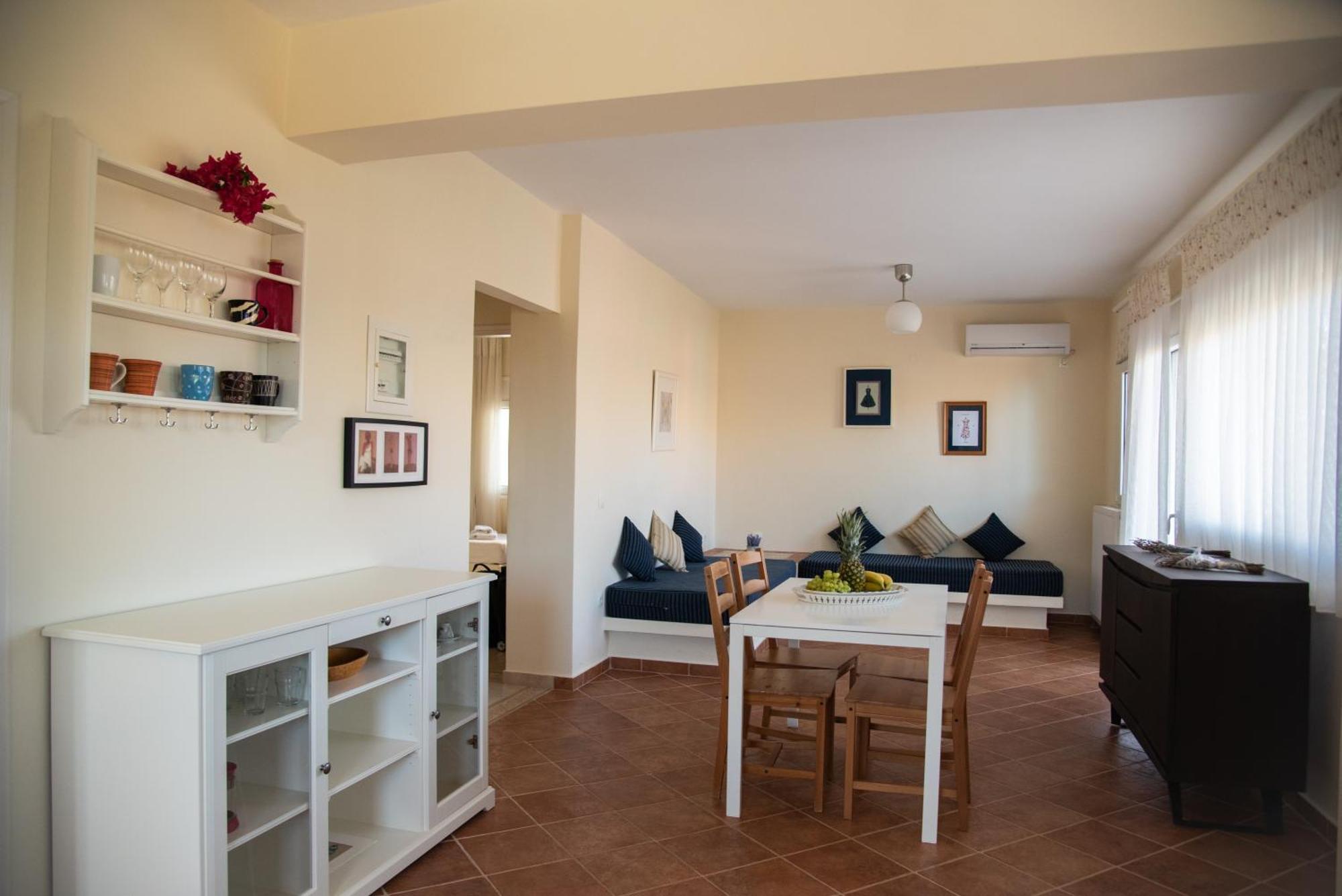Villa Erato Tsoukaládhes Kamer foto