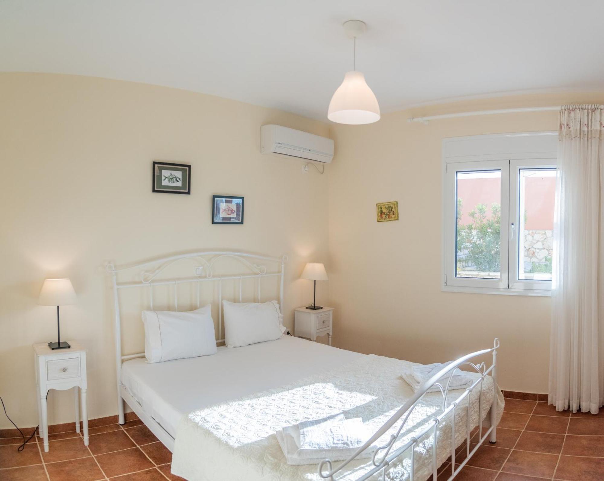 Villa Erato Tsoukaládhes Kamer foto